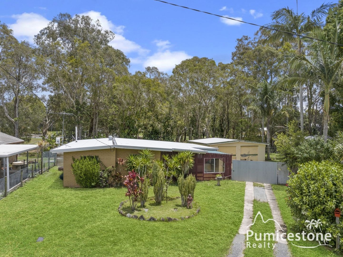 10 Sunnyside Cresent, Donnybrook QLD 4510 Domain