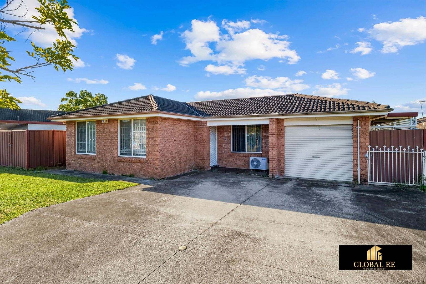 2 Powell Close, Edensor Park NSW 2176, Image 0