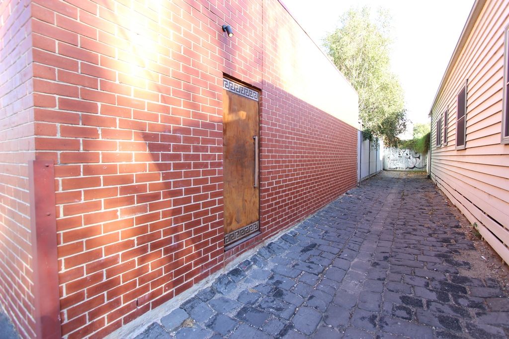 1 bedrooms Apartment / Unit / Flat in Rear 579 Brunswick Street FITZROY NORTH VIC, 3068