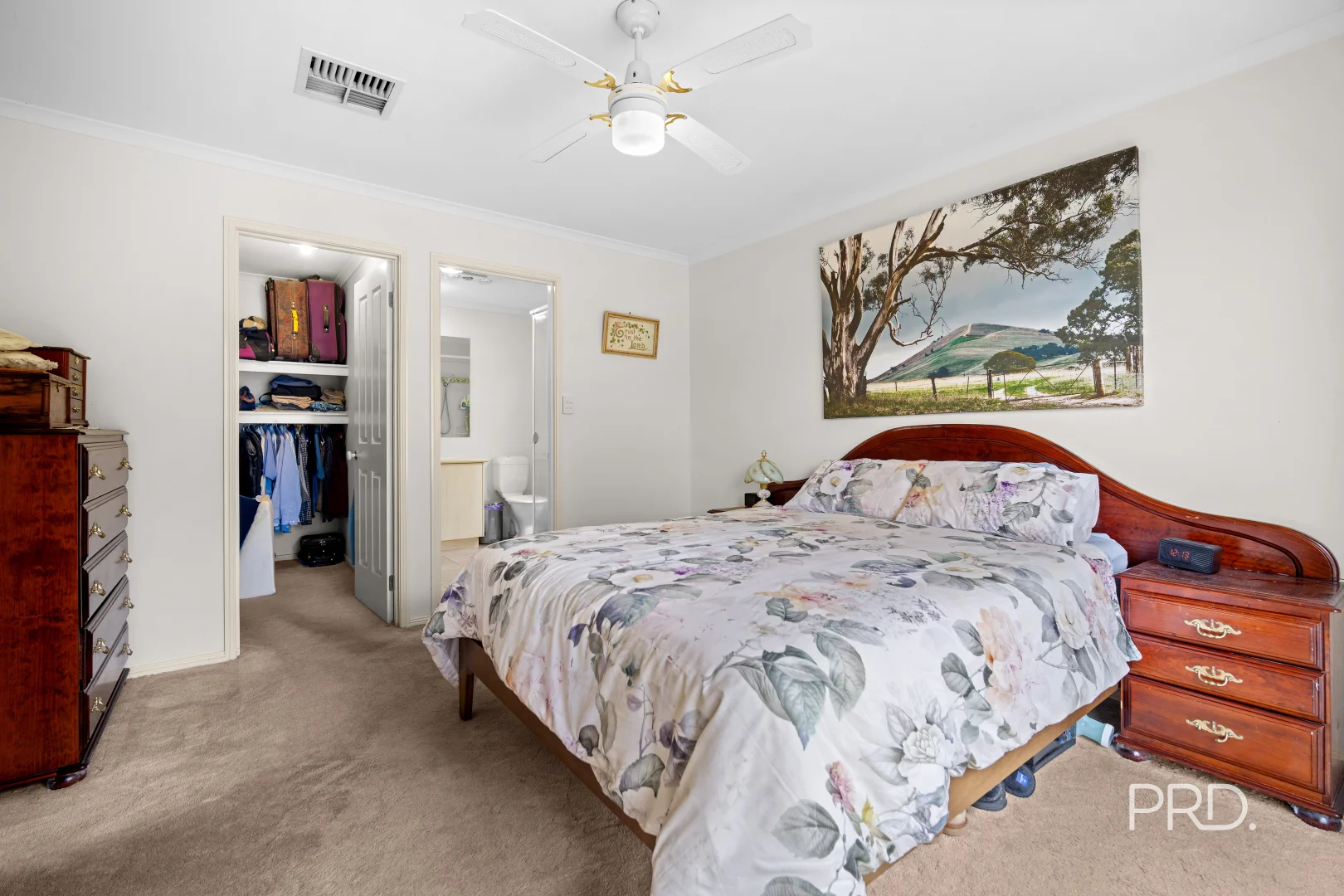 Additional image 8 of 14 Yeomans Place, Kooringal NSW 2650