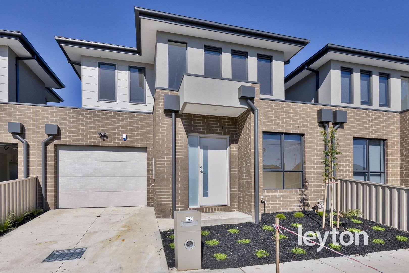 3 bedrooms Townhouse in 16C Whitworth Avenue SPRINGVALE VIC, 3171