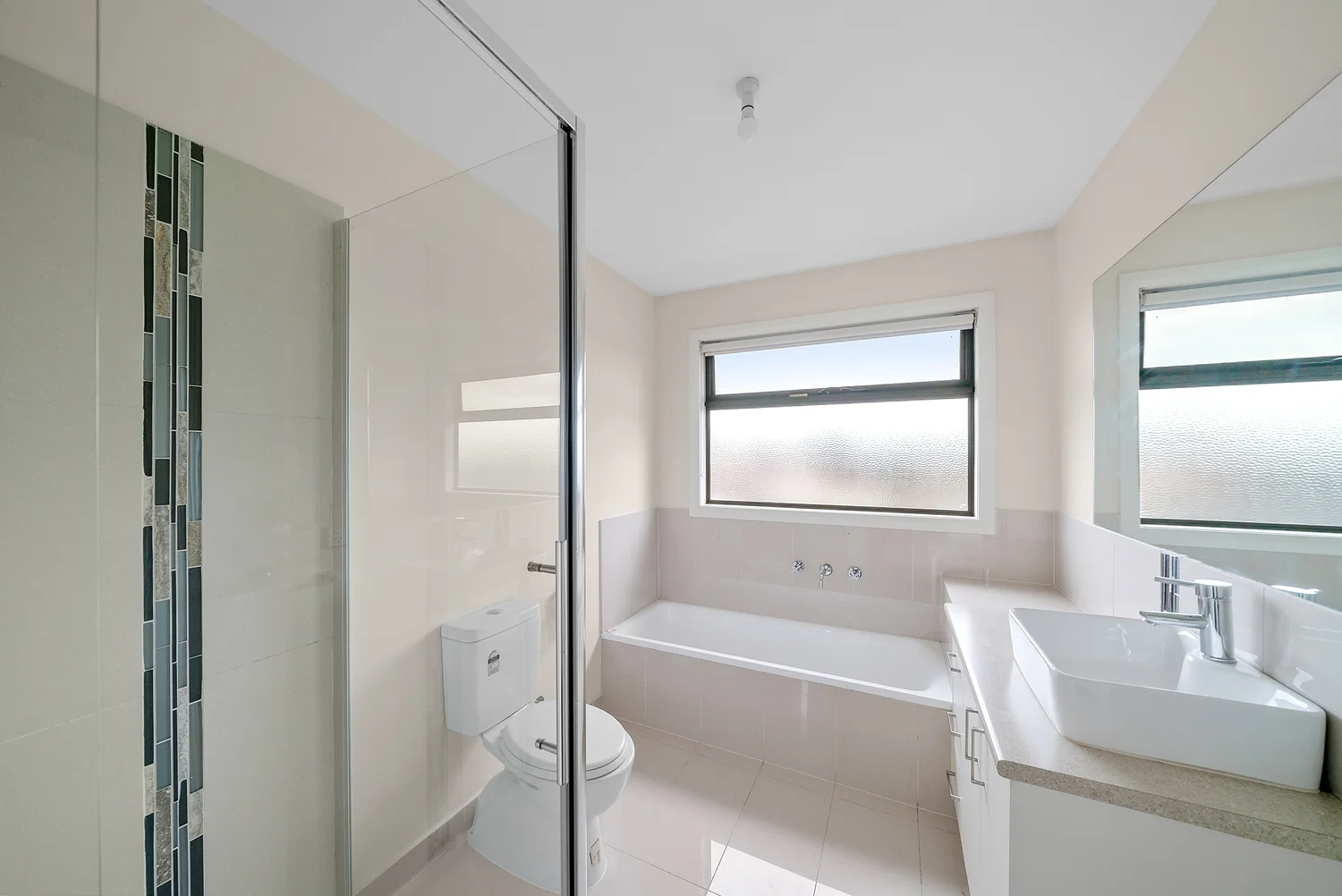 Additional image 6 of 2/25 Carrington Street, Sydenham VIC 3037