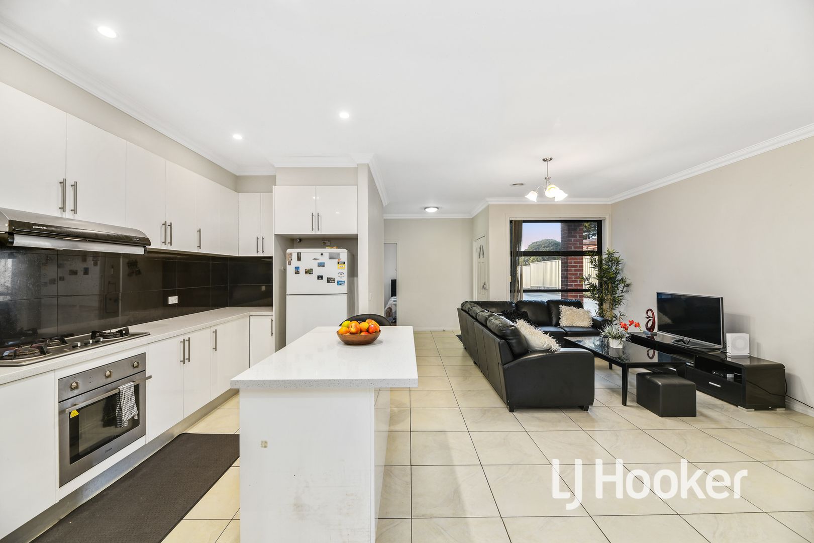 10a Frawley Road, Eumemmerring VIC 3177, Image 2