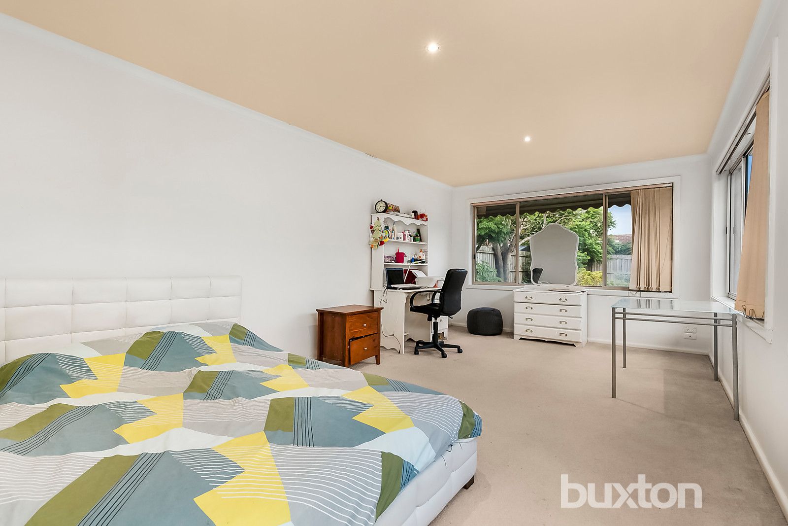 88 Scotsburn Avenue, Clayton VIC 3168, Image 2