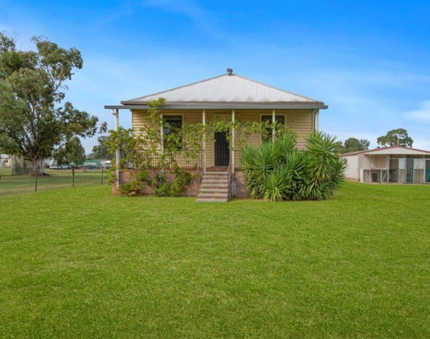 2-4 Breeza Street, Carroll NSW 2340