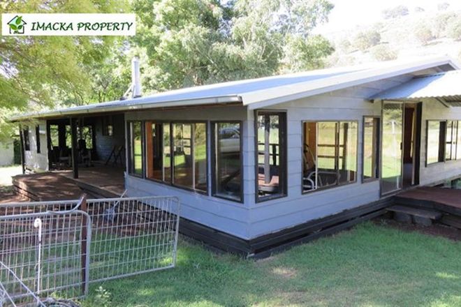 Picture of 2372 Barry Road, HANGING ROCK NSW 2340