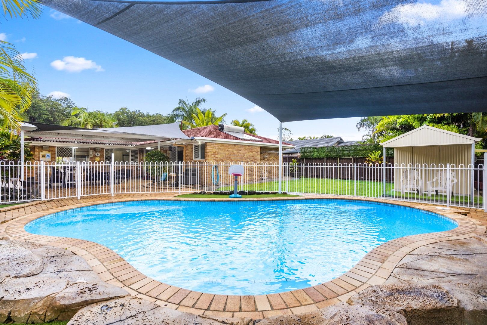 32 Wilkinson Crescent, Currumbin Waters QLD 4223, Image 2