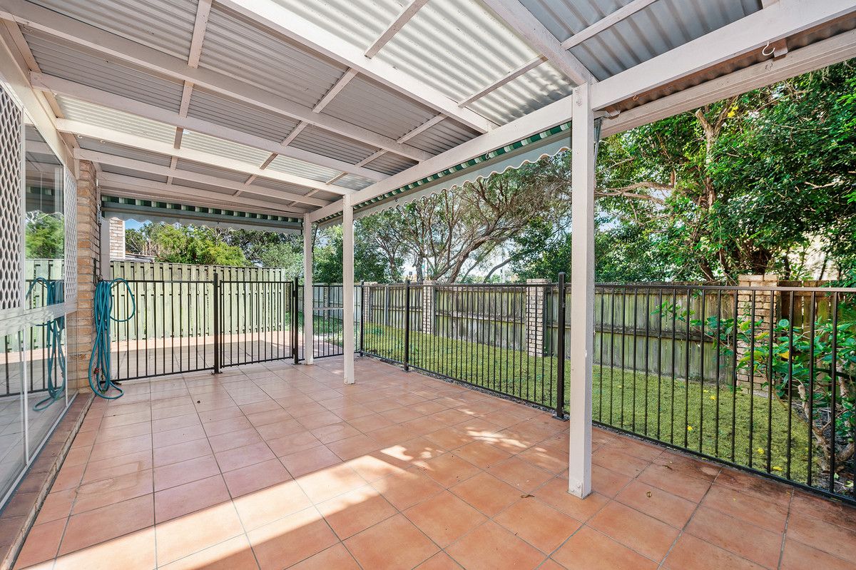 27/9-15 Harrier Drive, Burleigh Waters QLD 4220, Image 2