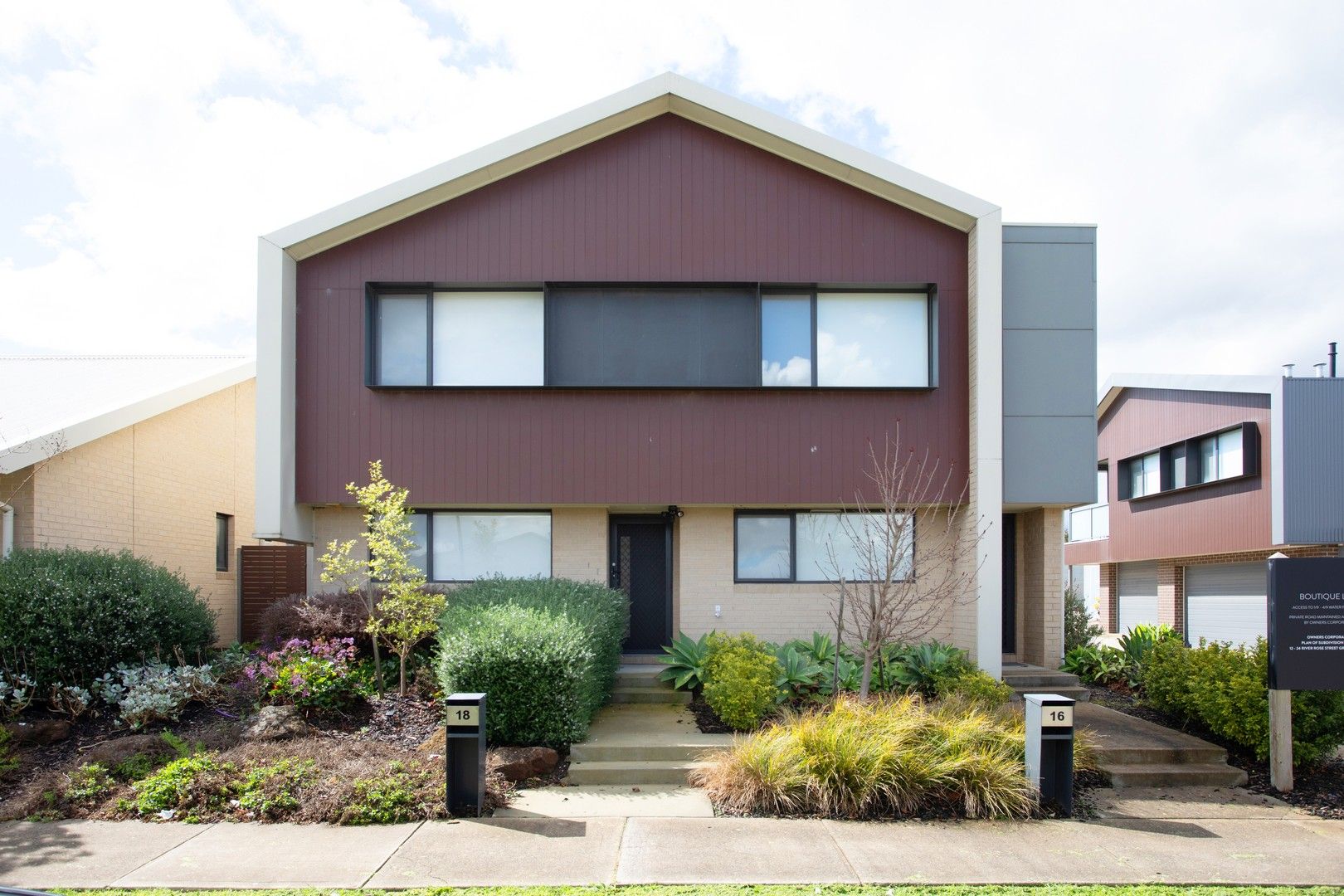 2 bedrooms Apartment / Unit / Flat in 18 River Rose Street GREENVALE VIC, 3059