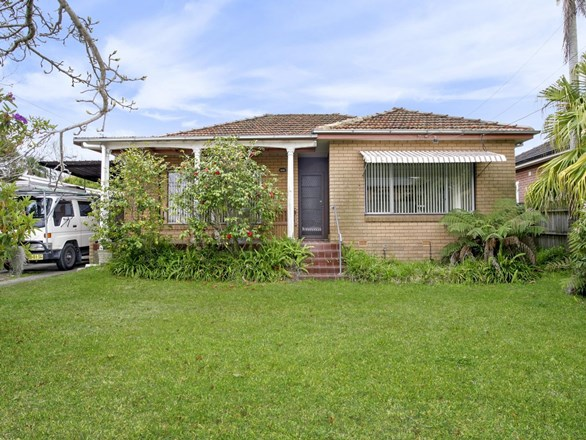 48 Cannons Parade, Forestville NSW 2087
