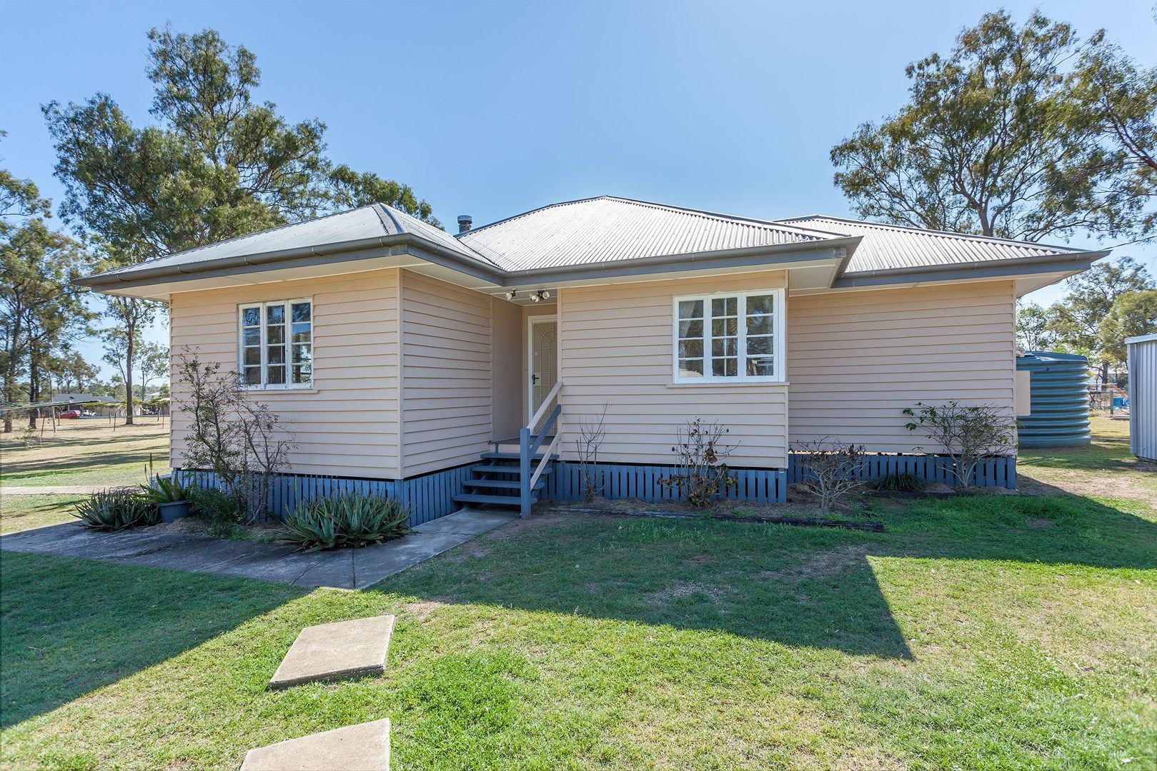 5 Silverbank Court, Lockrose QLD 4342, Image 0