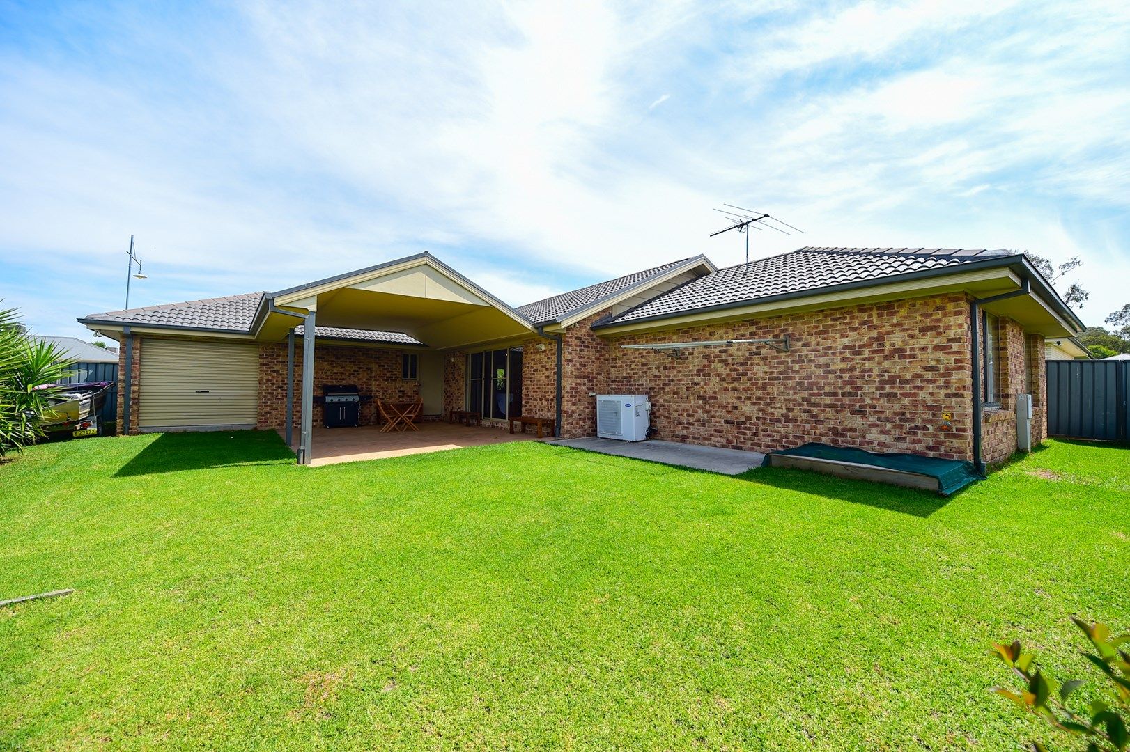 16 Squirrel Glider Dr, Thurgoona NSW 2640, Image 0