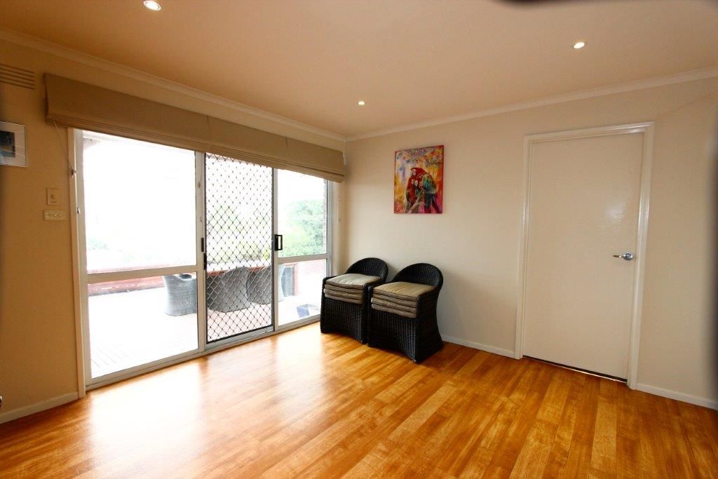 1 Titian Court, Grovedale VIC 3216, Image 2