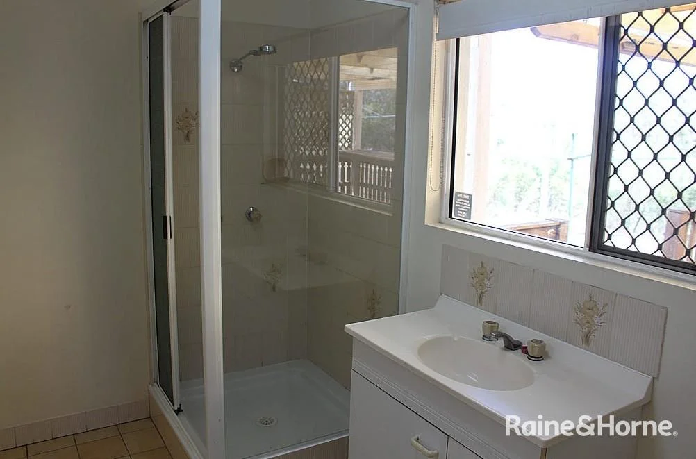 Additional image 6 of 25 Centenary Drive, Boyne Island QLD 4680