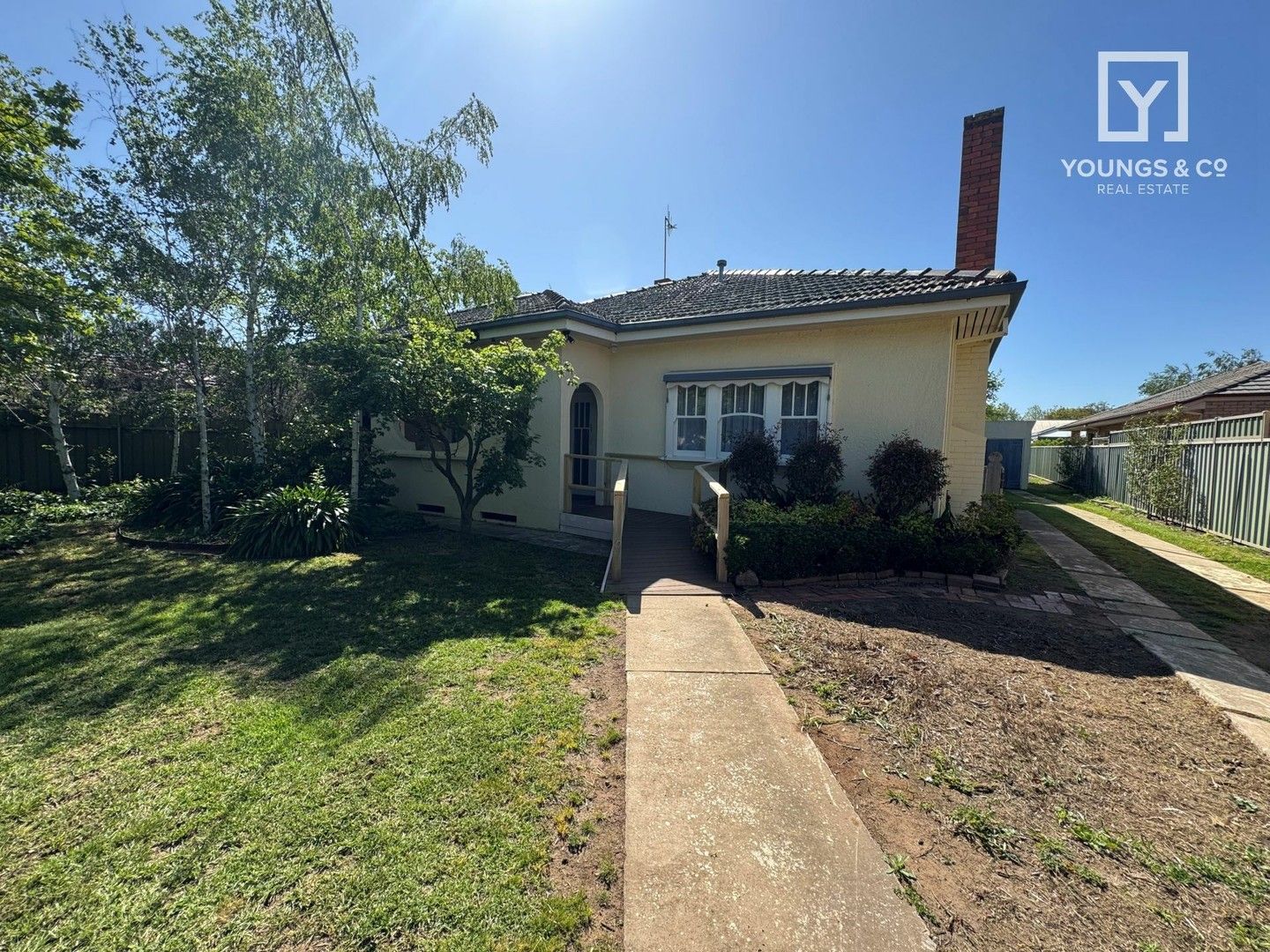 3 bedrooms House in 57 Maude St SHEPPARTON VIC, 3630