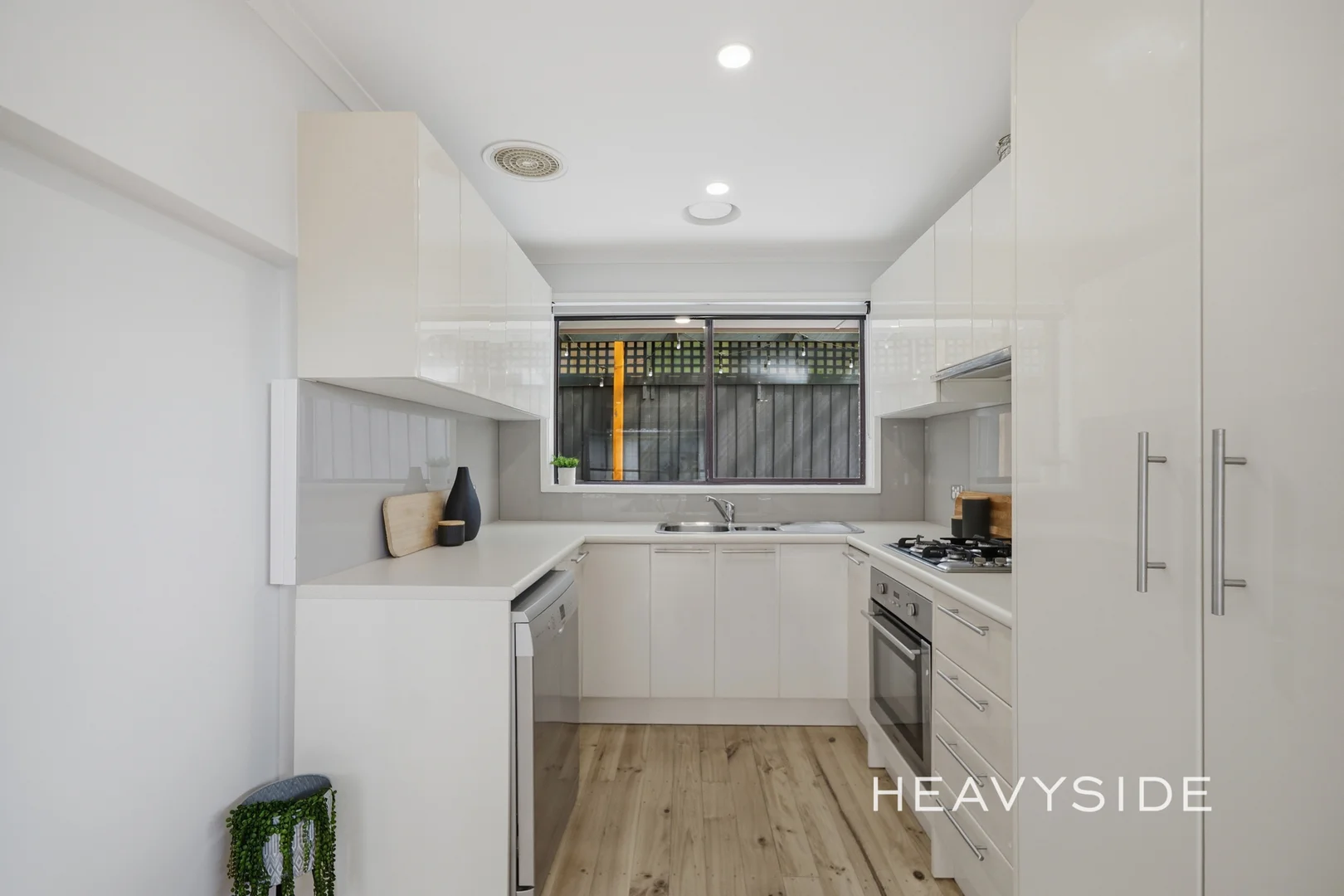 Additional image 6 of 1/3 James Avenue, Mitcham VIC 3132