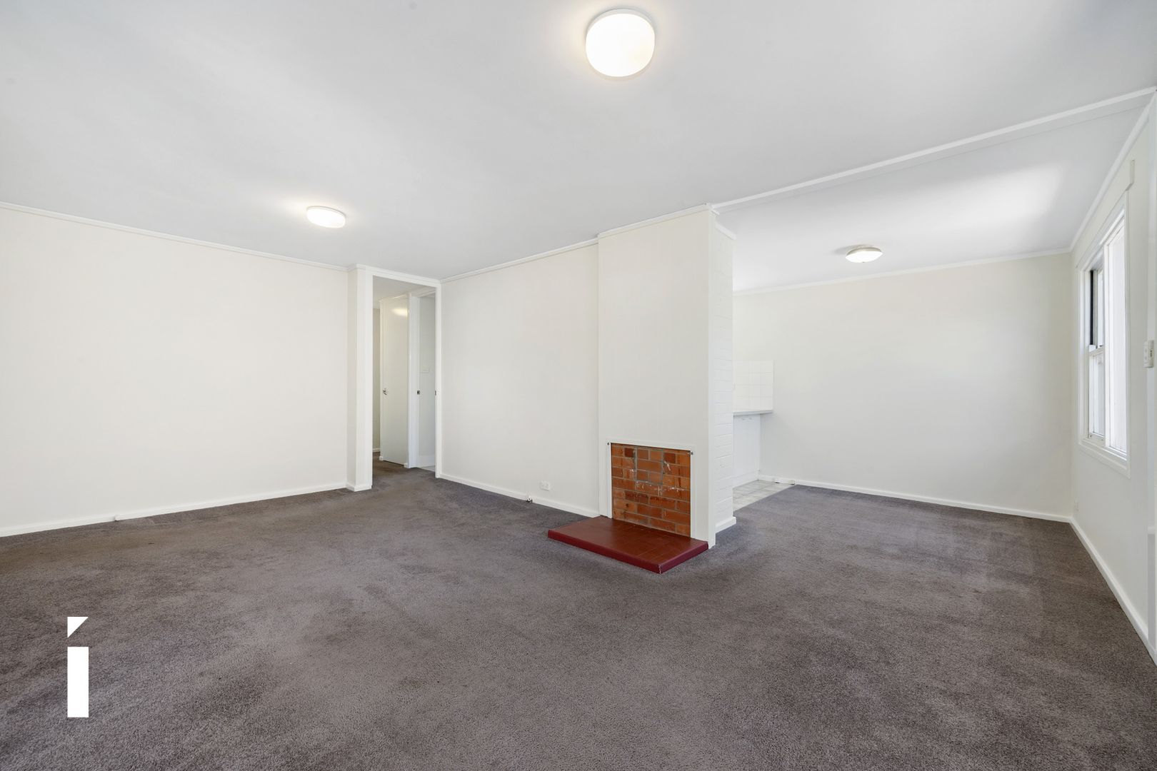 11 Peacock Place, Curtin ACT 2605, Image 1