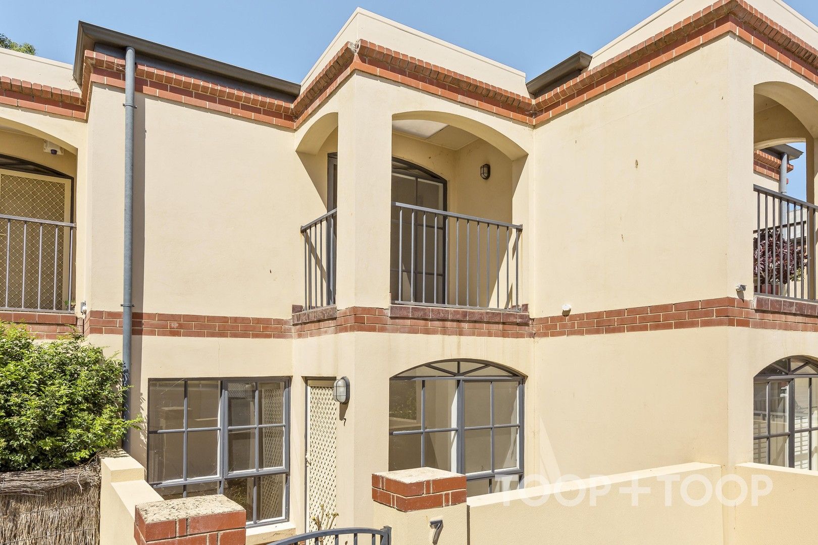 2 bedrooms Townhouse in 7/4 Osmond Terrace NORWOOD SA, 5067