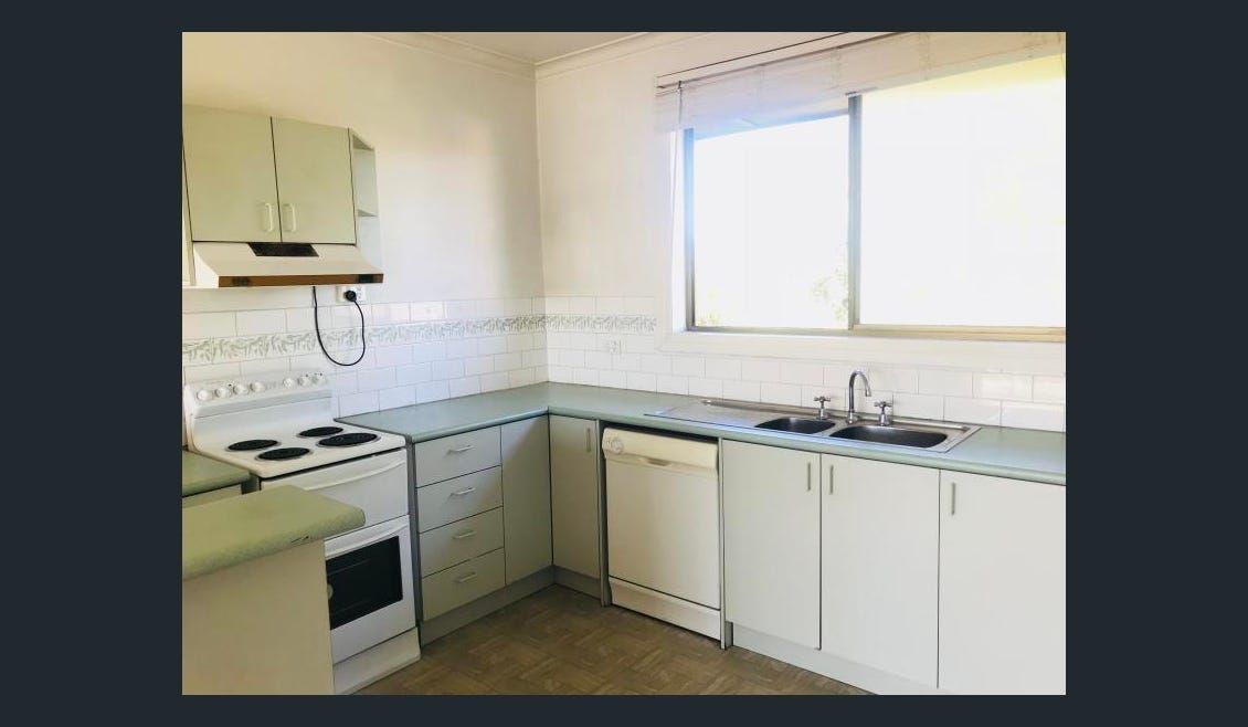 2 bedrooms Apartment / Unit / Flat in 2/182 Nepean Highway ASPENDALE VIC, 3195