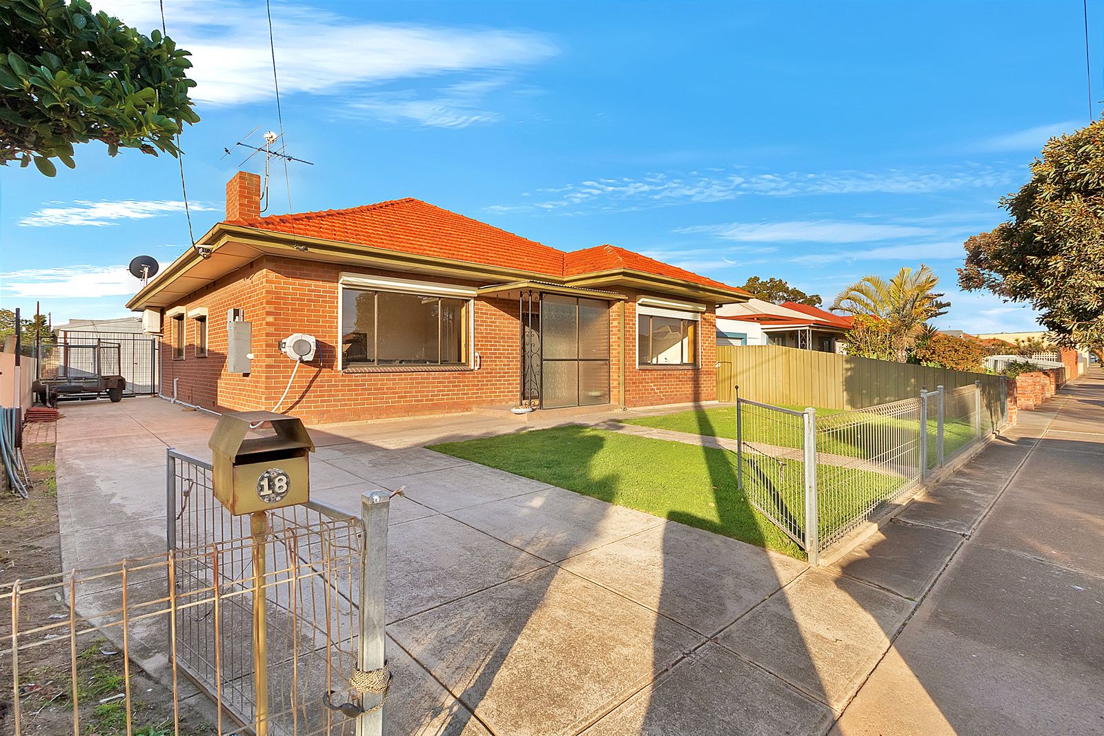 18 Beatrice Street, Ottoway SA 5013, Image 0