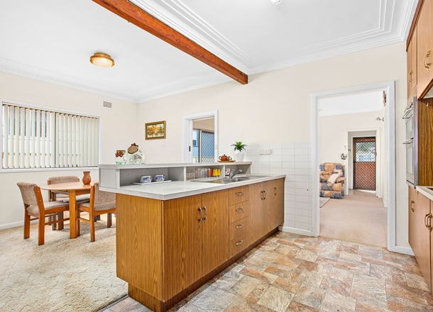 17 Grasmere Street, Mount Saint Thomas NSW 2500