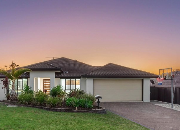 11 Manor Crescent, Wakerley QLD 4154