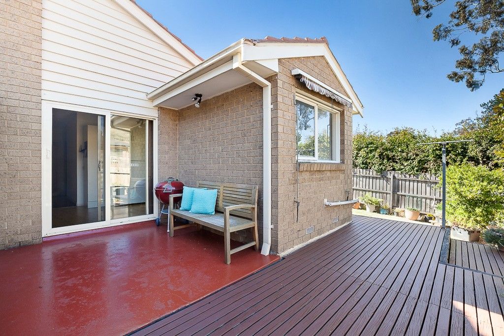 2/1 Harry Street, Doncaster East VIC 3109, Image 2