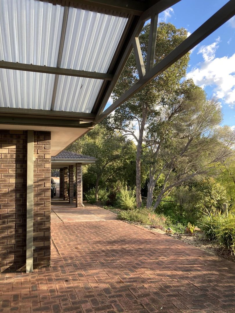 16 Robinson Road, Darlington WA 6070 Domain