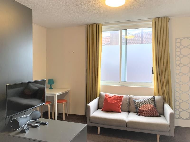1 bedrooms Apartment / Unit / Flat in 1 1/30-32 Hall St Bondi Beach BONDI BEACH NSW, 2026