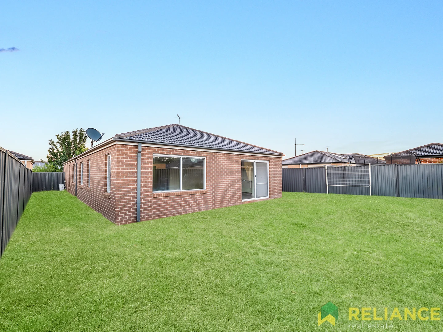 Additional image 19 of 23 Phoenix Circuit, Brookfield VIC 3338