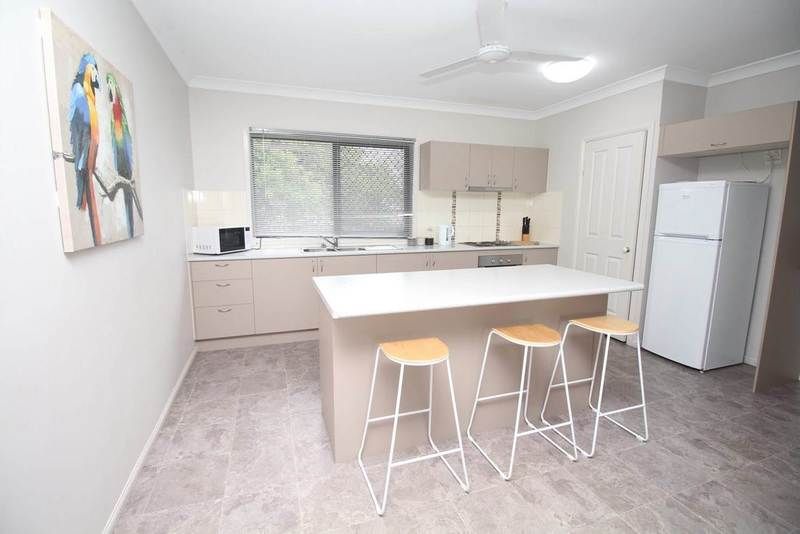 3 bedrooms House in 2/47 Diprose Street PIMLICO QLD, 4812