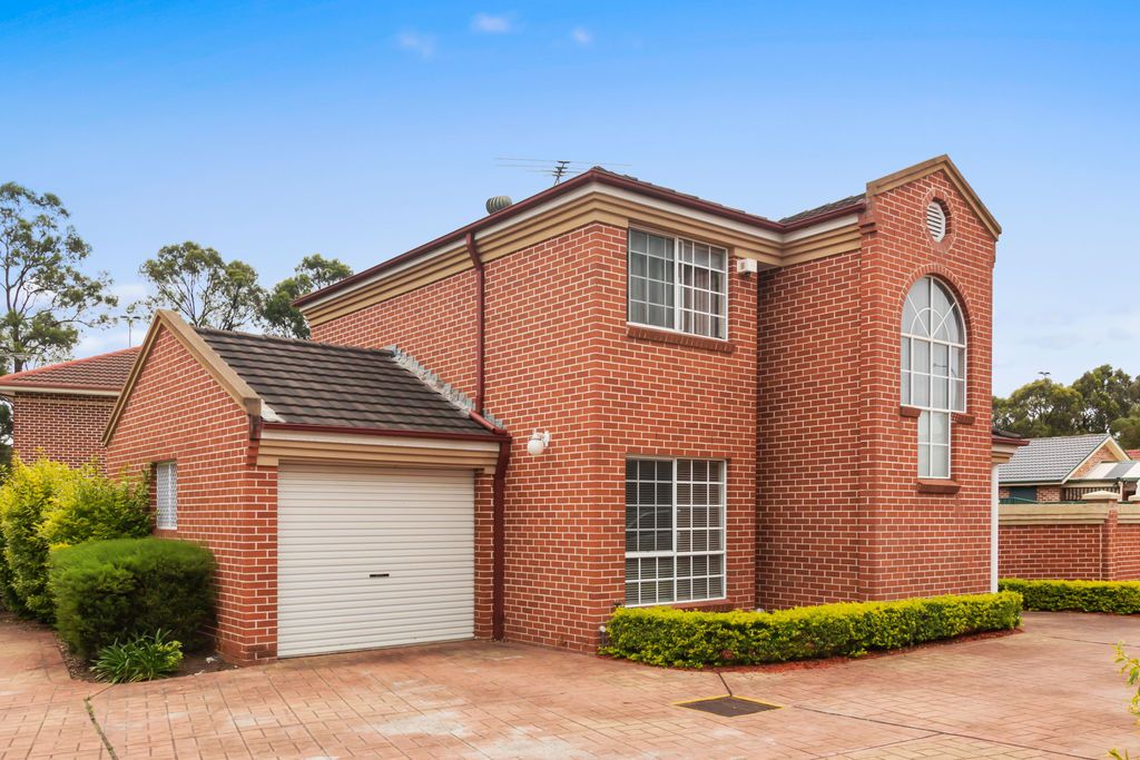 11/32 Claremont Court, Wattle Grove NSW 2173, Image 0