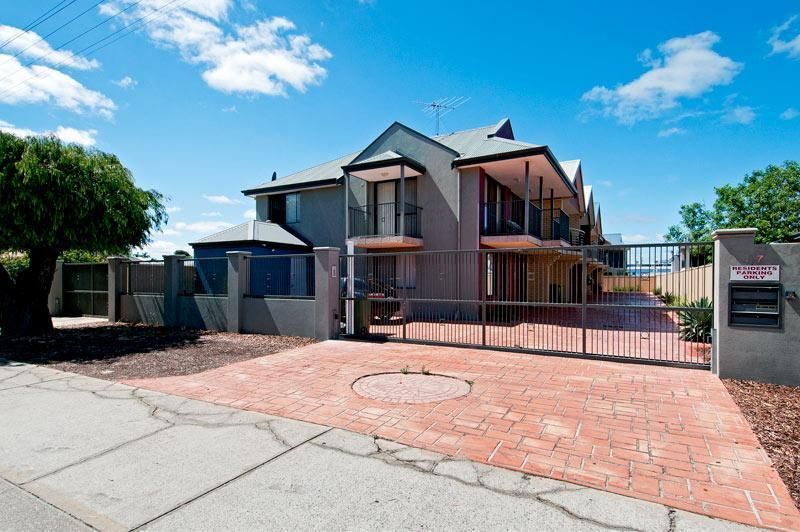 3/47 Tuckey Street, MANDURAH WA 6210, Image 0