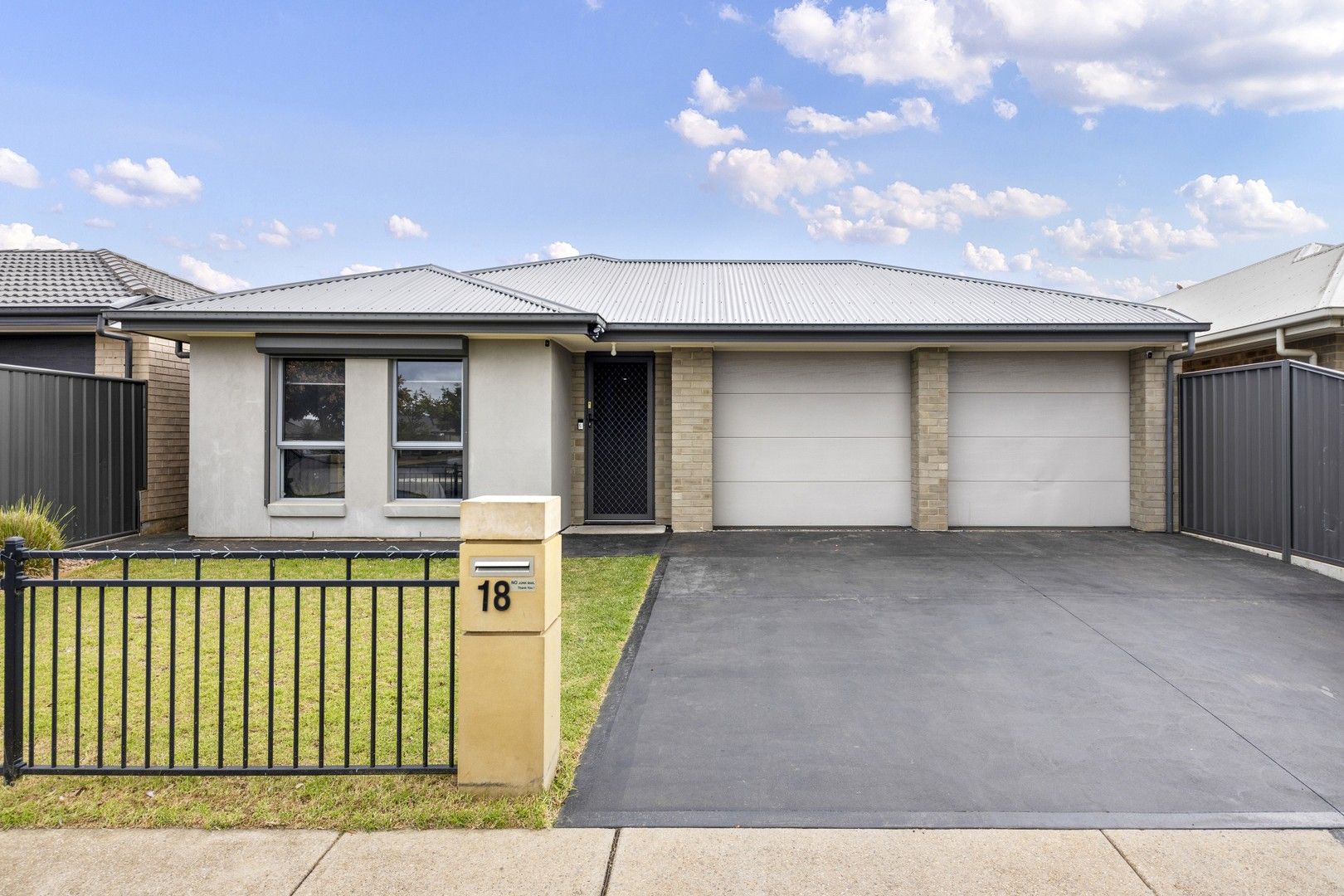 18 BURLEY GRIFFIN DR, Andrews Farm SA 5114, Image 0