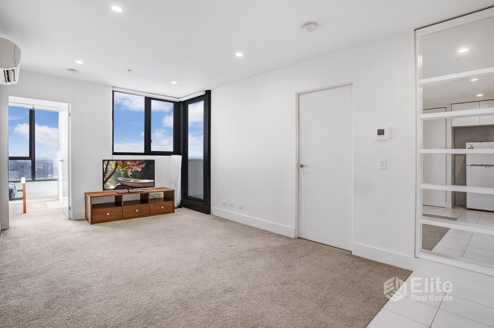 2711/500 Elizabeth Street, Melbourne VIC 3000, Image 1