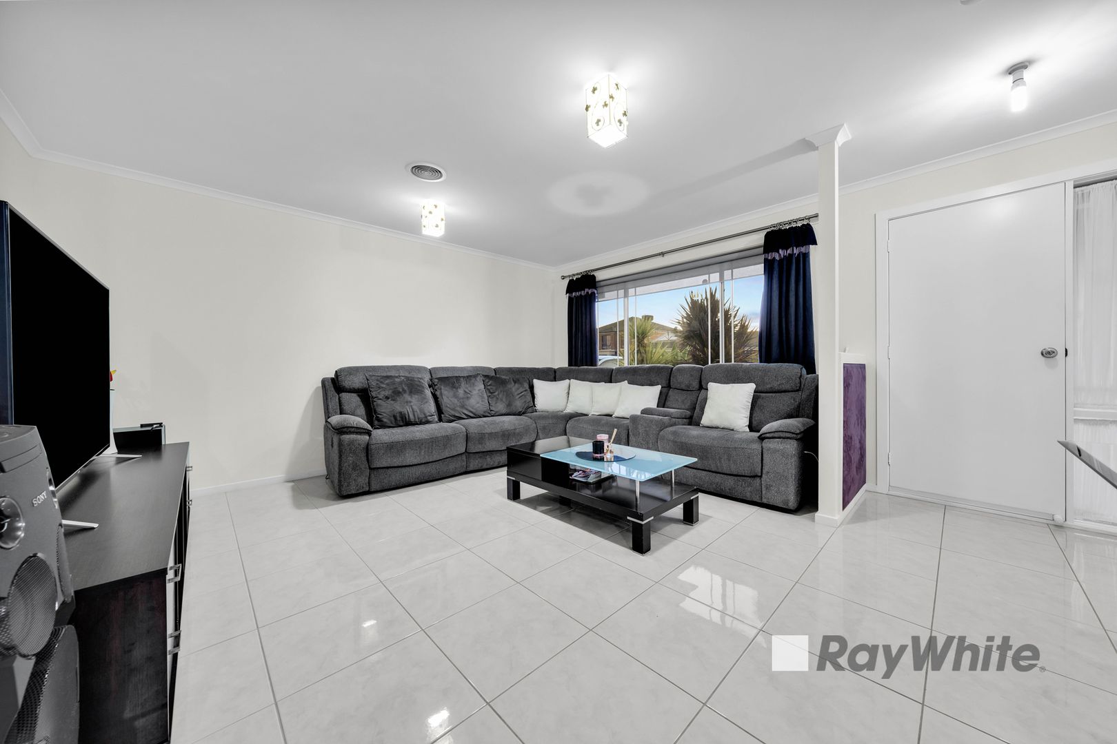34 St Georges Road, Narre Warren South VIC 3805, Image 1