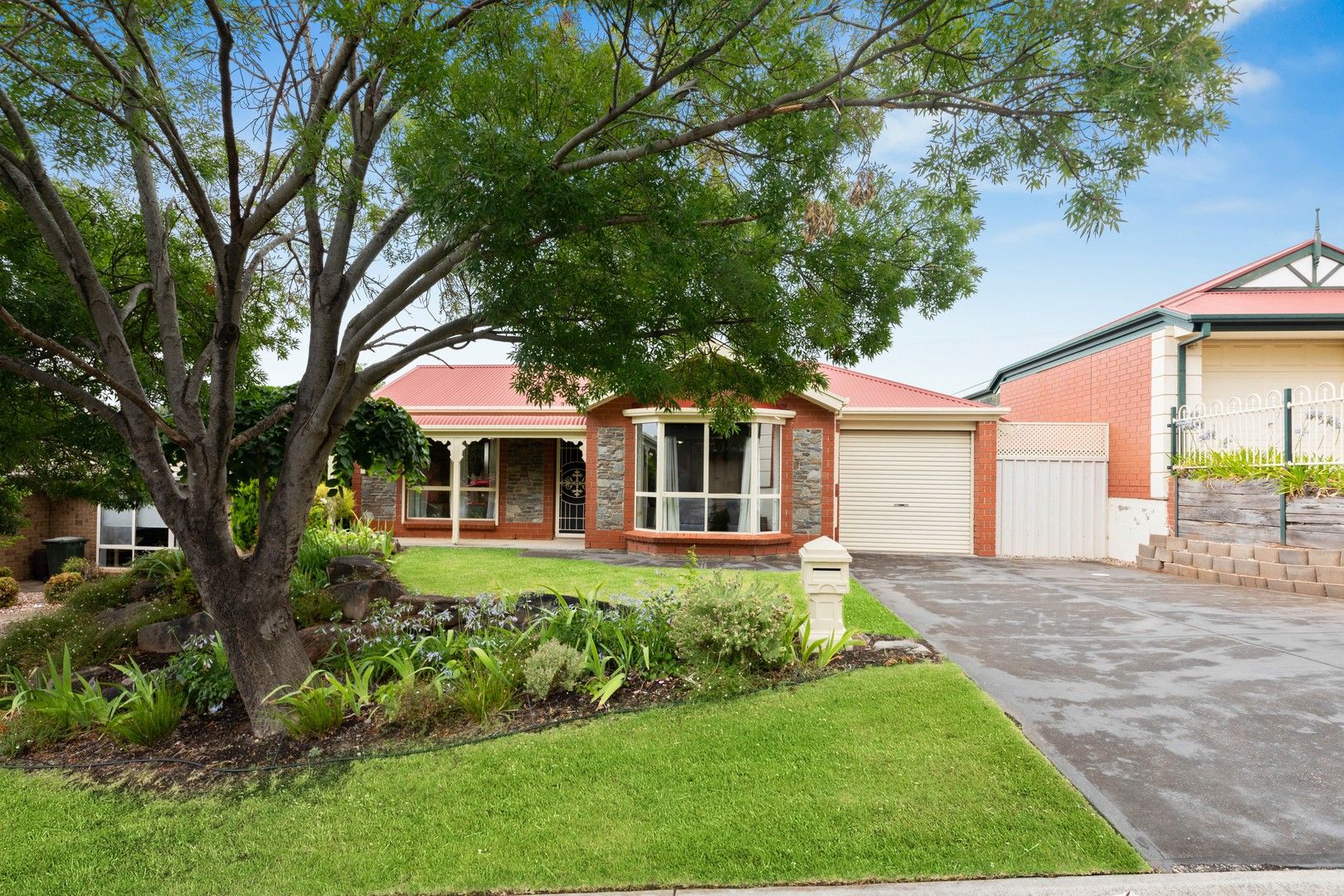 7 Lake Magenta Court, Greenwith SA 5125, Image 0