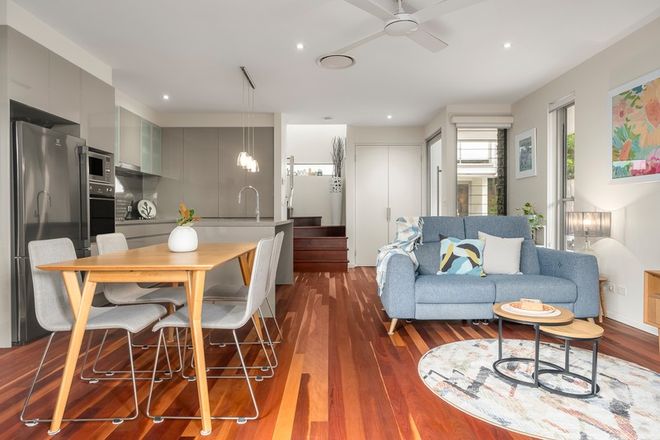 18B Barton Parade Balmoral 4171 - Image 5