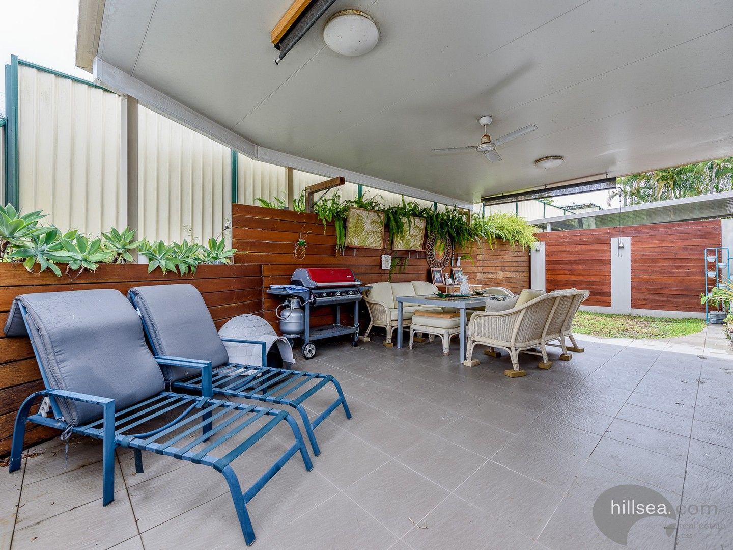 2/9 Orkney Place, Labrador QLD 4215, Image 0