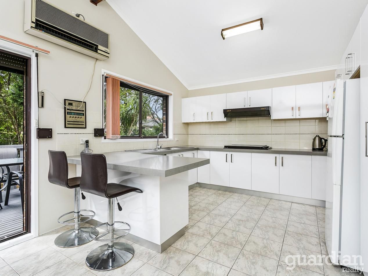 8 Grange Road, Glenhaven NSW 2156, Image 2