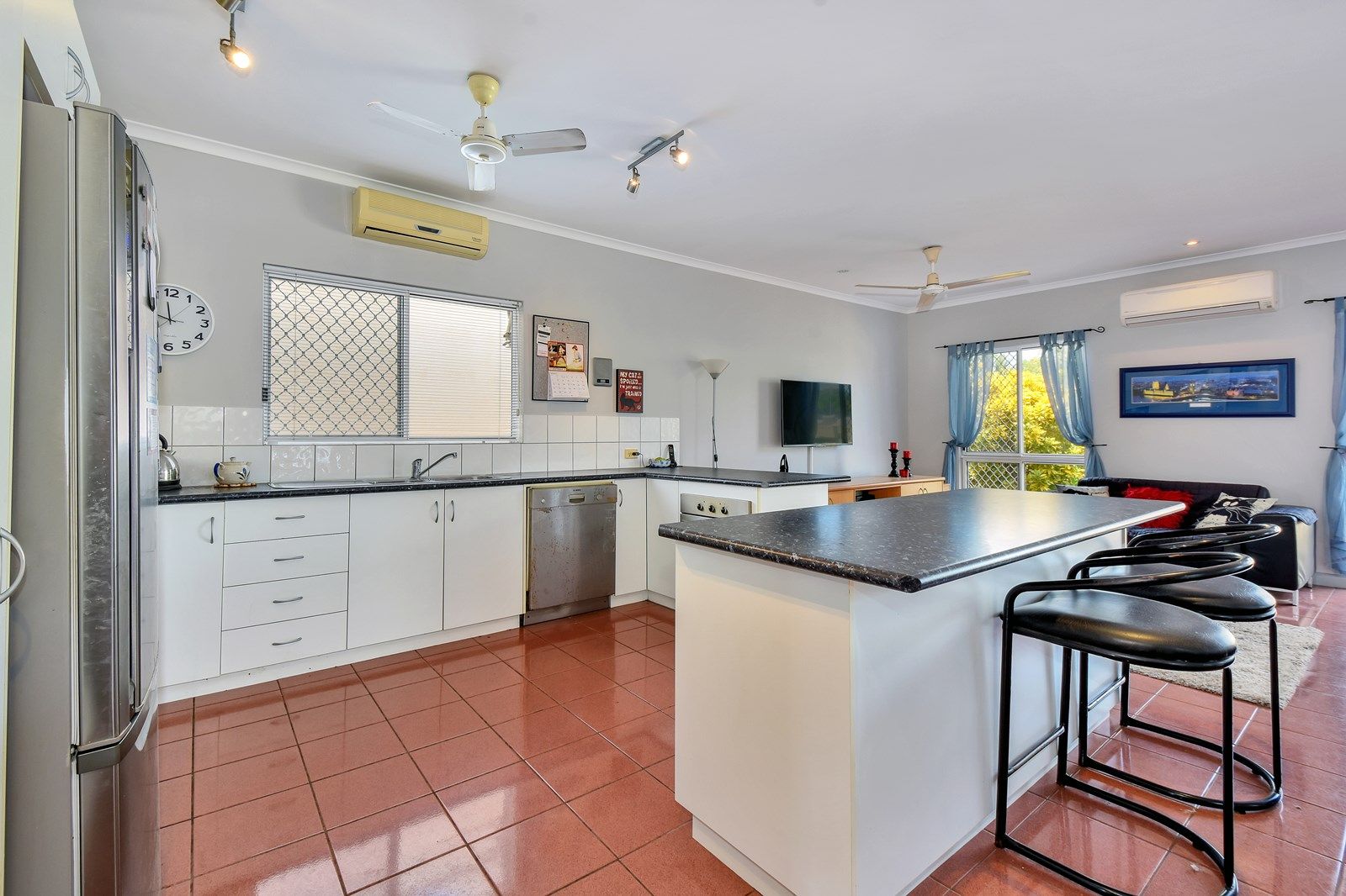 20 Halkitis Court, Coconut Grove NT 0810, Image 2