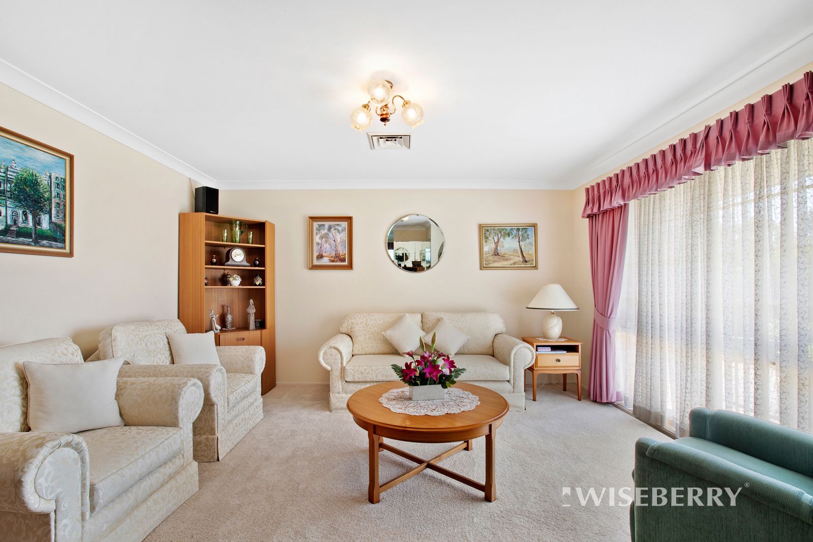 6 Lonsdale Close, Lake Haven NSW 2263, Image 1