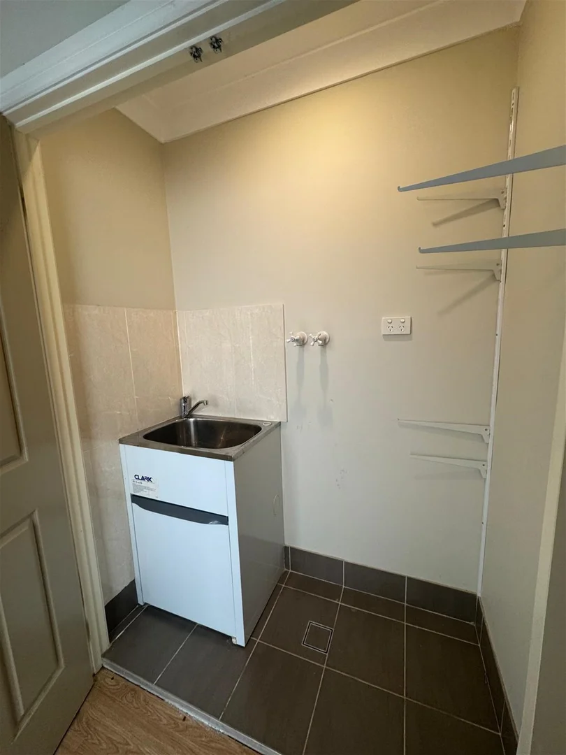 Additional image 7 of A/8 Falcon Pl, Ingleburn NSW 2565