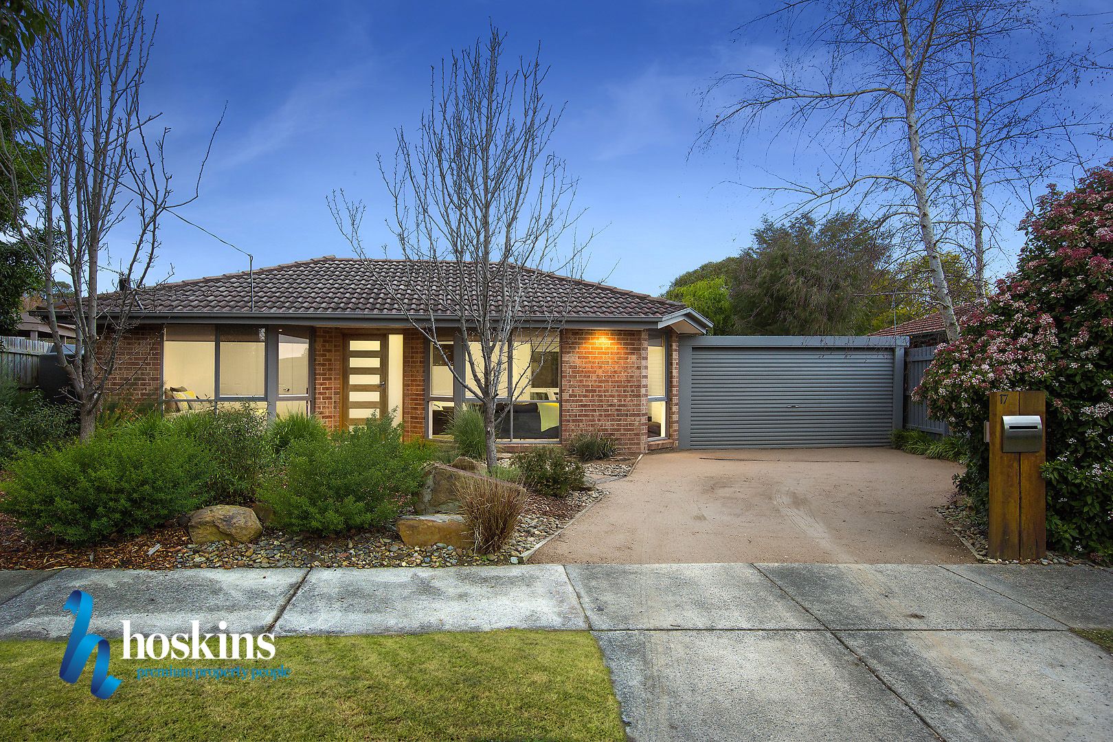 17 Eskdale Drive, Croydon Hills VIC 3136, Image 0