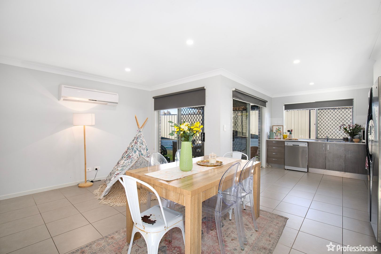 14 Greaves Close, Armidale NSW 2350, Image 2