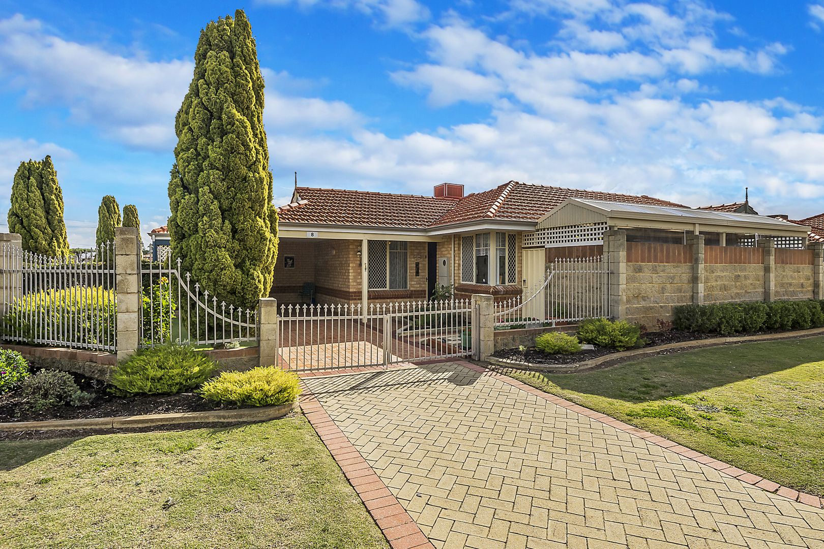 8/17-21 Hefron Street, Rockingha | Property History & Address Research ...