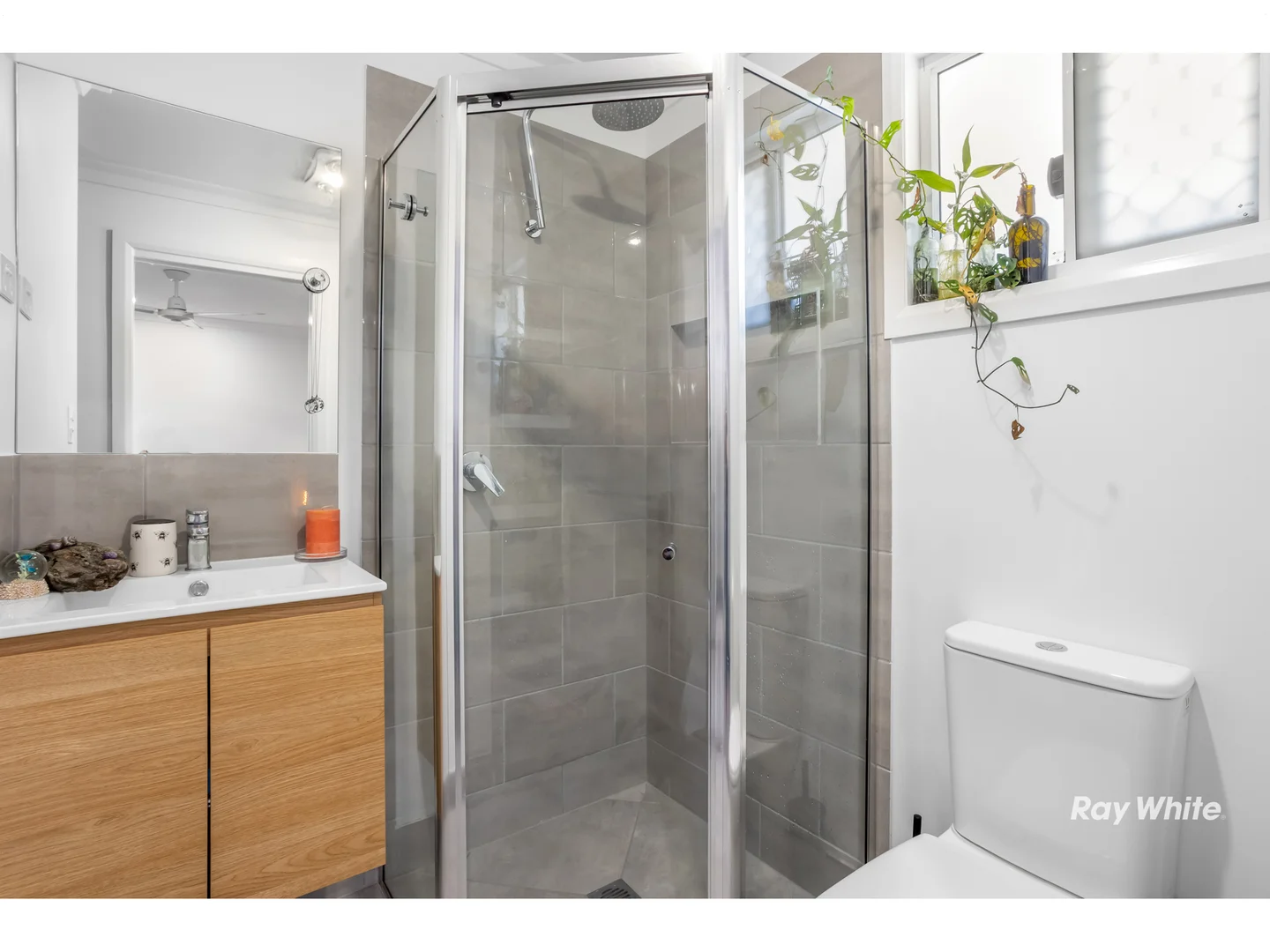 Additional image 6 of Units 1 & 2/7 Civic Lane, Pacific Heights QLD 4703