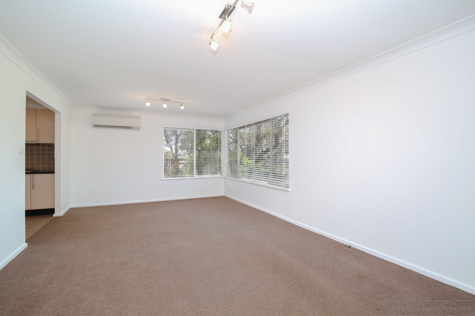 8 Stace Crescent, Tenambit NSW 2323, Image 1