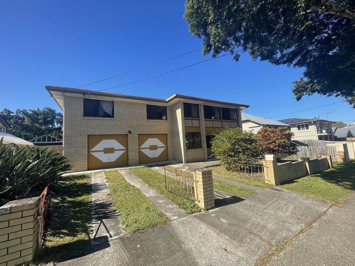 4 bedrooms House in 57 Winchester Street HAMILTON QLD, 4007