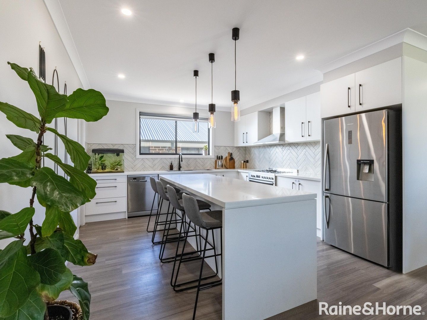 23 Brennan Drive, Kelso NSW 2795 Domain